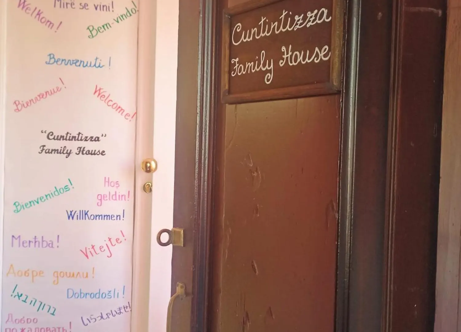 Cuntintizza Family House Apartment Catania Italy